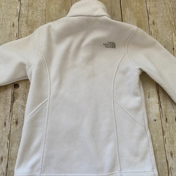 The North Face Girls Jacket - Picture 3 of 4